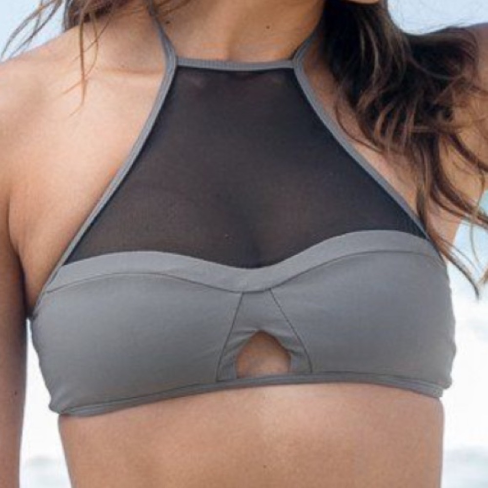 ISSA DE’MAR 💗 Slate Grey Razorback String Bikini Top w/ Black Mesh ~ NWT